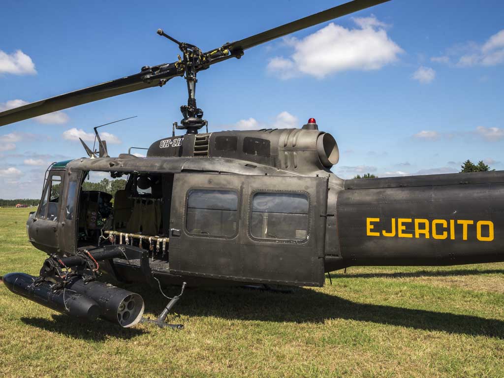 Bell UH-1H del Ejército. 