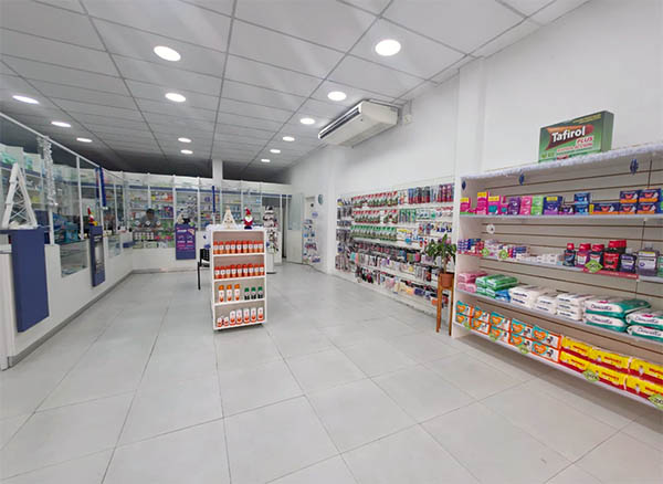 Farmacia Romero - Atención particular, obras sociales y prepagas, además de contar con vacunatorio, toma de presión arterial. Punto de Retiro de FarmaOnline