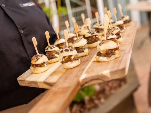 Salones,  Eventos y Catering