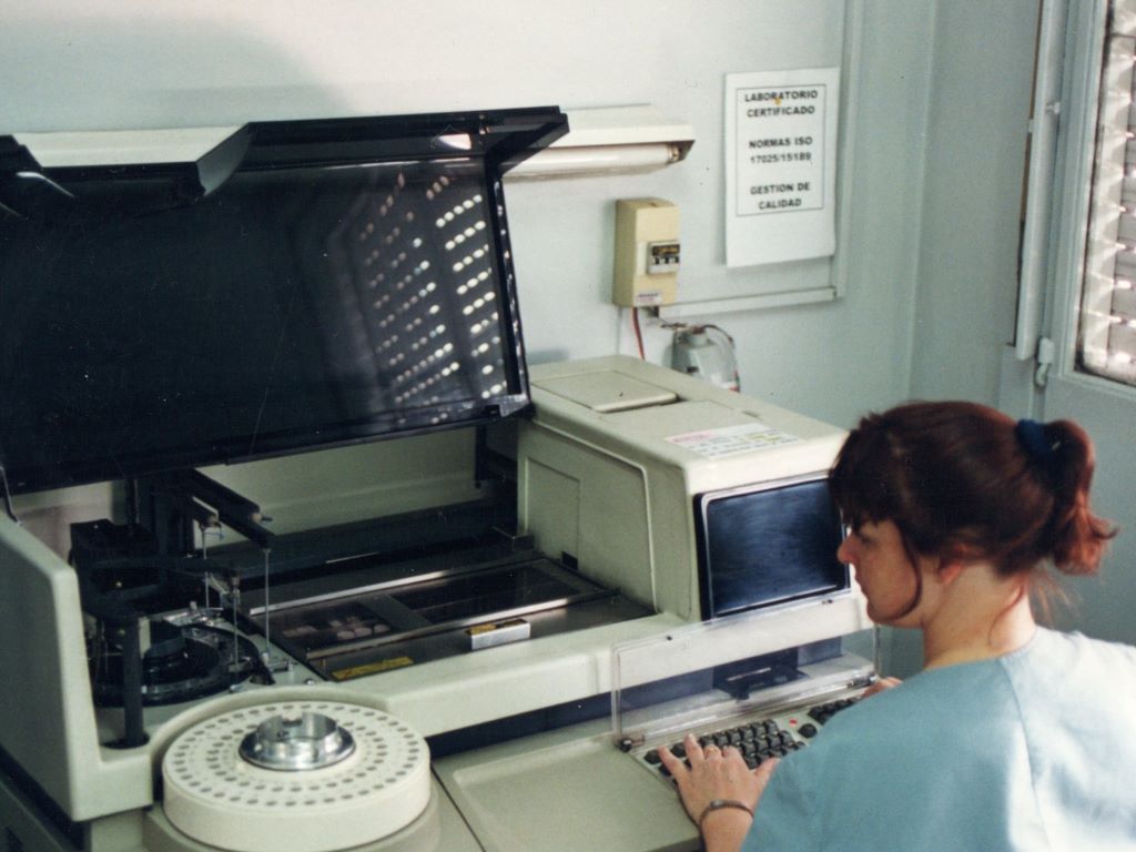 Laboratorio Viola, Circa 1990. 