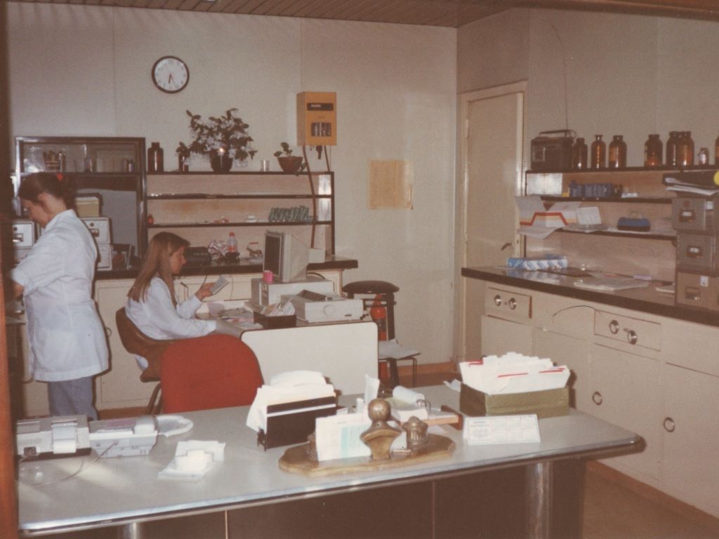 Laboratorio Viola, Circa 1990. 