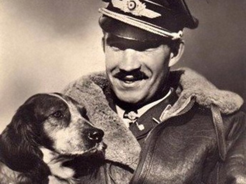 En 1952 un As de la fuerza aérea alemana sobrevoló Castelar