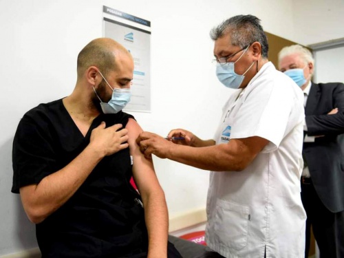 Buscan voluntarios para ayudar en la campaña de vacunación