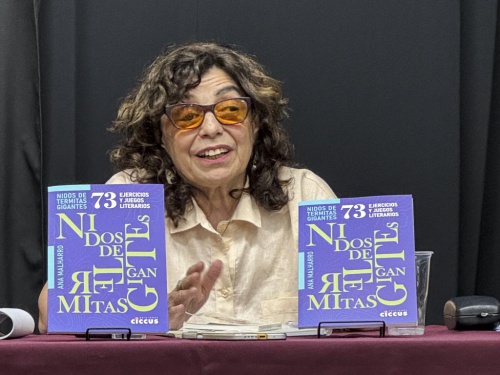 Ana Malharro presentó su libro Nido de Termitas Gigantes