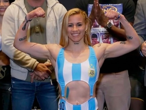 Chucky Alaniz cayó por nocaut técnico ante Gabriela Fundora en Las Vegas