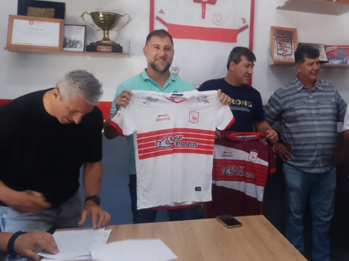 Mirá el video de la firma: Walter Otta vuelve a dirigir a Deportivo Morón