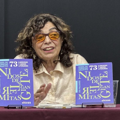 Ana Malharro presentó su libro Nido de Termitas Gigantes