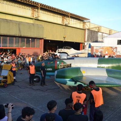 Expo Newbery: El Gloster Meteor de Luzuriaga volvió a rugir