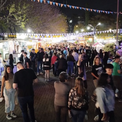 Castelar Digital y La West festejarán sus cumpleaños con más de 25 artistas en la Cumelén