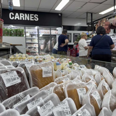 Supermercado Zeta: “Lo ideal para la cena de estas fiestas es el chivito, el cordero o el lechón”